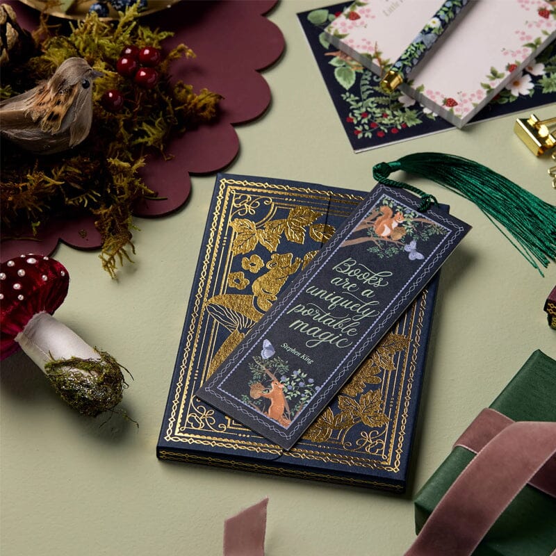 "Schreibwaren-Adventskalender im Winterwald-Design, 24-tägige Überraschungen, tiefrote Farben, für Kinder und Erwachsene"