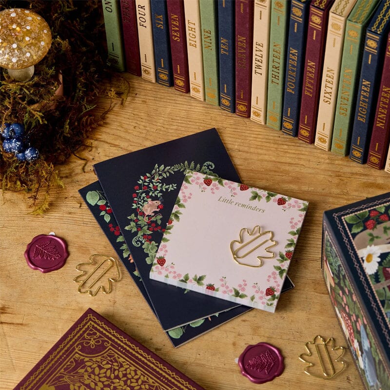 "Schreibwaren-Adventskalender im Winterwald-Design, 24-tägige Überraschungen, tiefrote Farben, für Kinder und Erwachsene"