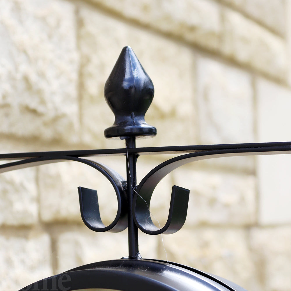 "Schwarze beidseitige Eisenbahn-Außenwanduhr mit robustem Rahmen, beidseitiges Zifferblatt, klassisches Design, wetterfest"