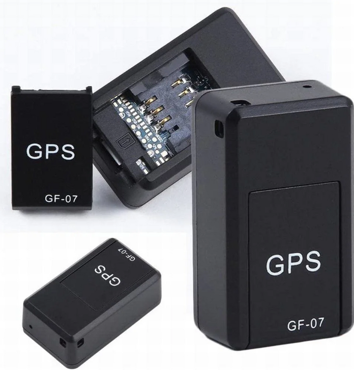 "Schwarzer, kompakter magnetischer GPS-Tracker mit starkem Magnet zur Diebstahlsicherung und weltweiter Fahrzeugortung."