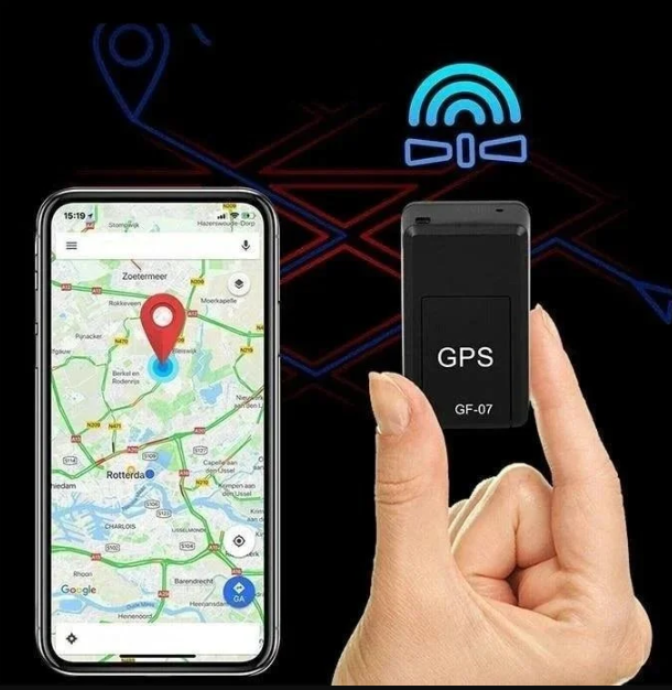 "Schwarzer, kompakter magnetischer GPS-Tracker mit starkem Magnet zur Diebstahlsicherung und weltweiter Fahrzeugortung."