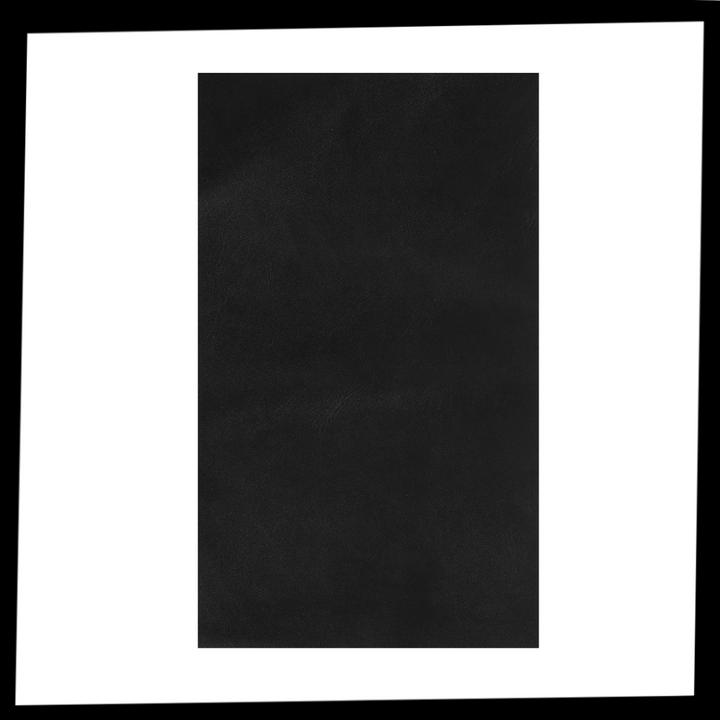 Selbstklebender Lederflicken, ideal für Möbel- und Kleidungsreparatur, in Schwarz, robustes Kunstleder, einfach anzubringen.