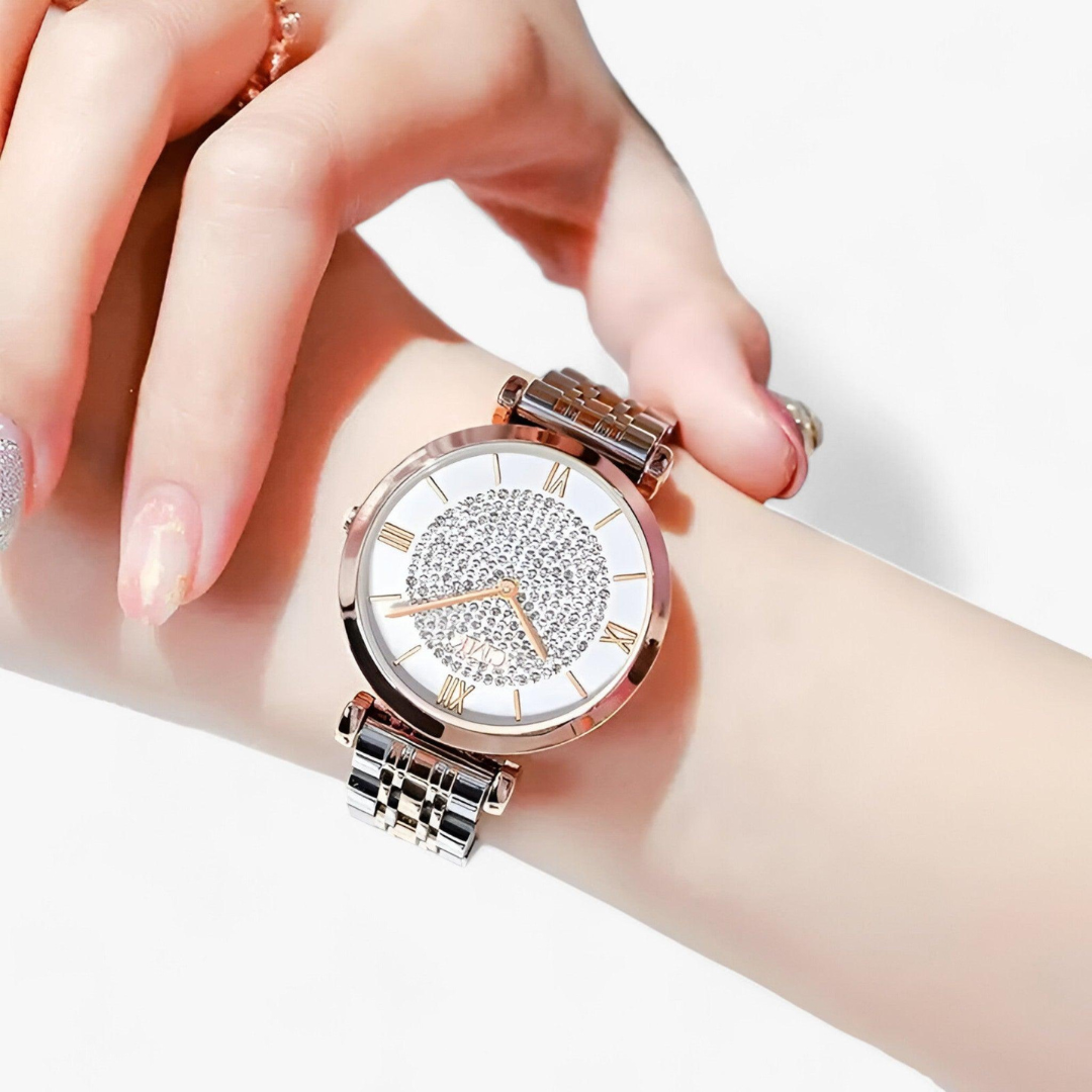 Silberne und goldene Luxus Damen-Armbanduhr, elegant und stilvoll, ideal für jedes Outfit. Hochwertige, minimalistische Uhr.