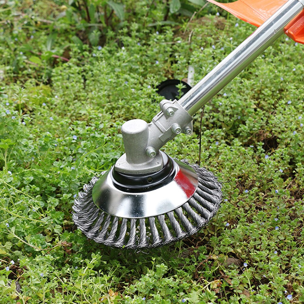 "Silberne unzerbrechliche Trimmerklinge aus Stahl mit 360° gedrehten Drahtklingen für effiziente Gartenpflege."
