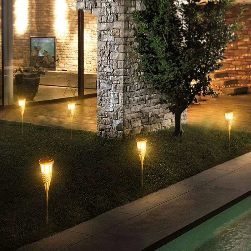 "Solar-Fackel 5er-Set mit LED Flammenoptik, Gartenleuchten, warmes flackerndes Licht, wetterbeständig, einfach zu installiere