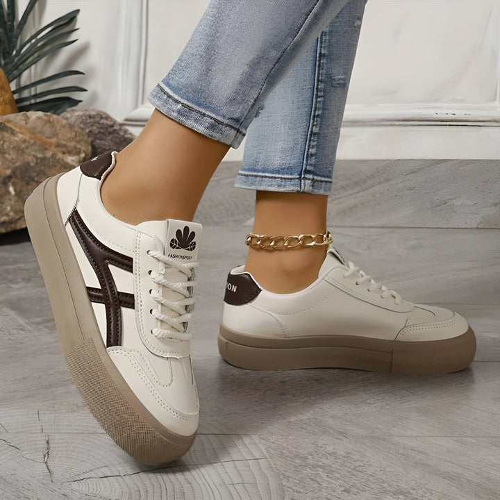 "Sportliche orthopädische Damensneaker in Blau, bequem und vielseitig, ideal für Alltag und Sport"