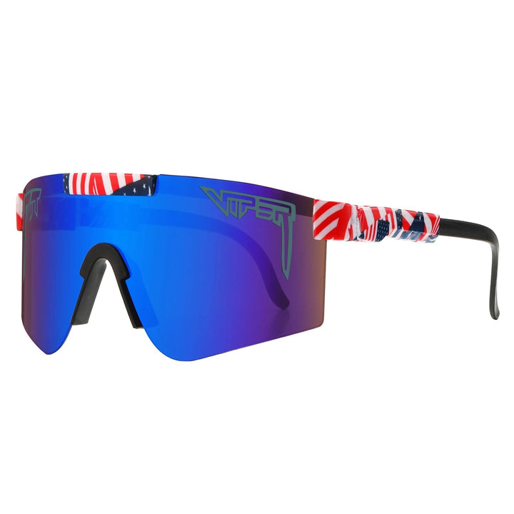 Stilvolle Outdoor-Sportbrille mit UV400 Schutz, schwarzer Rahmen und Polycarbonat-Gläser; ideal für Radfahren im Freien.