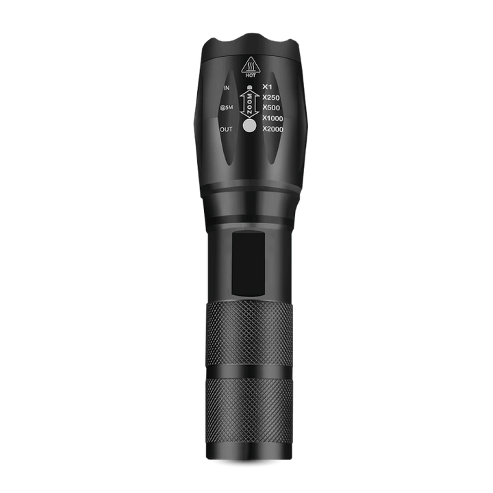 "Taktische LED-Taschenlampe aus Aluminium, robust, wasserfest, 1200 Lumen, rutschfestes Design für Outdoor-Einsätze."