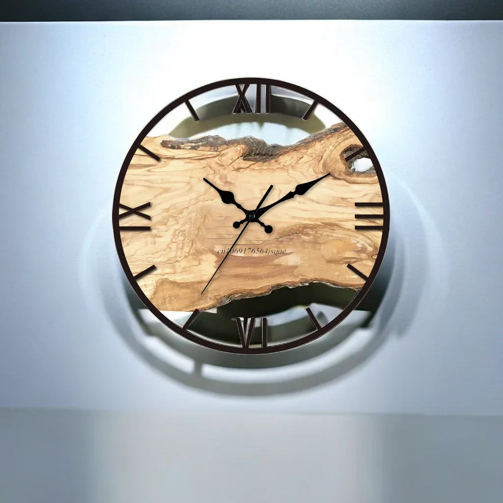 "Transparente Wanduhr mit modernem Design, minimalistischen Linien und klarem Acrylzifferblatt, ideal für stilvolle Räume."