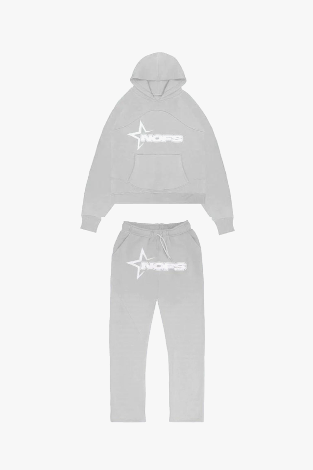 Trendy Unisex Trainingsanzug mit Kapuze, modisches Design, vielseitig für Alltag und Sport, erhältlich in vielen Farben.