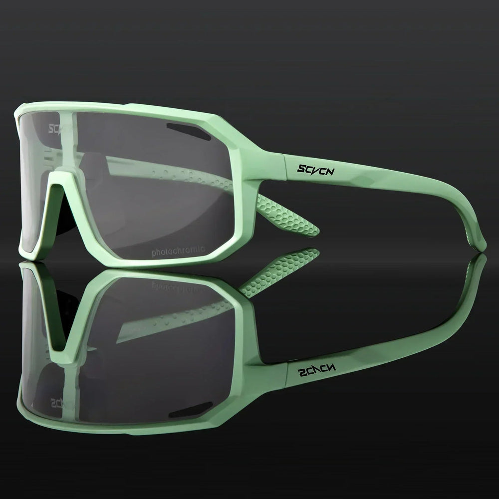 Unisex Radfahrer-Sonnenbrille mit UV400 Schutz, leicht und langlebig, ideal für Outdoor-Sport, modernen Look in Schwarz.