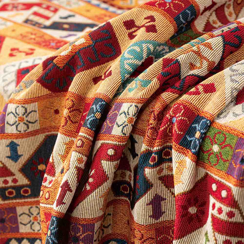 "Vielseitiger marokkanischer Jacquard-Überwurf, Sofabezug in Blau, Gelb, Rot; traditionelles Design, heimische Dekoration"