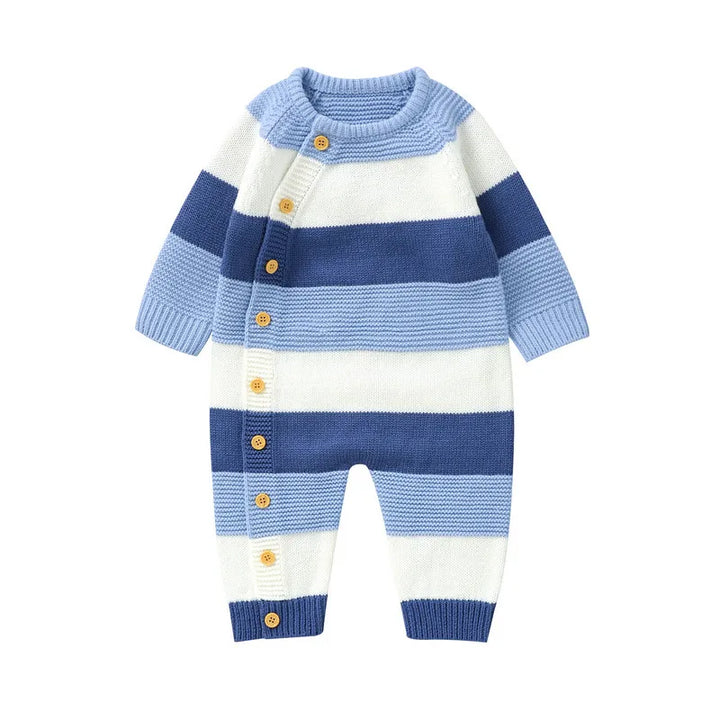 "Wärmender Strick-Strampler Baby, grau, mit Knöpfen; ideal für kühle Monate, komfortabel und stilvoll für Kleinkinder."
