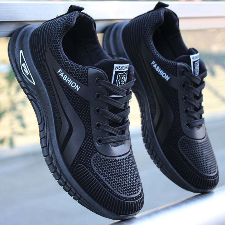 "Wasserdichte und rutschfeste Wanderschuhe für Herren, robustes Design mit stilvollem Lederlook, ideal für Outdoor-Abenteuer.