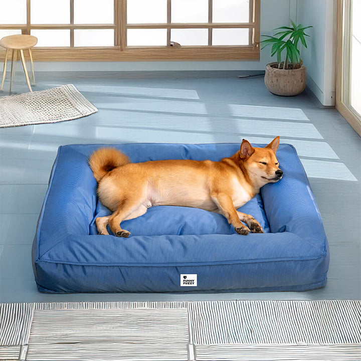 Wasserfestes Hundebett, orthopädisch, großes Modell, graues Material, mit erhöhter Kante für komfortable Kopfstütze