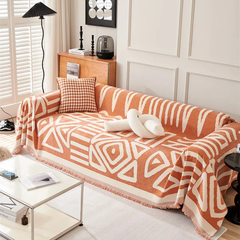 Weiche Chenille Sofadecke mit Quasten, luxuriöses Boho-Design in Beige, ideal für gemütliche Abende und stilvolle Deko.