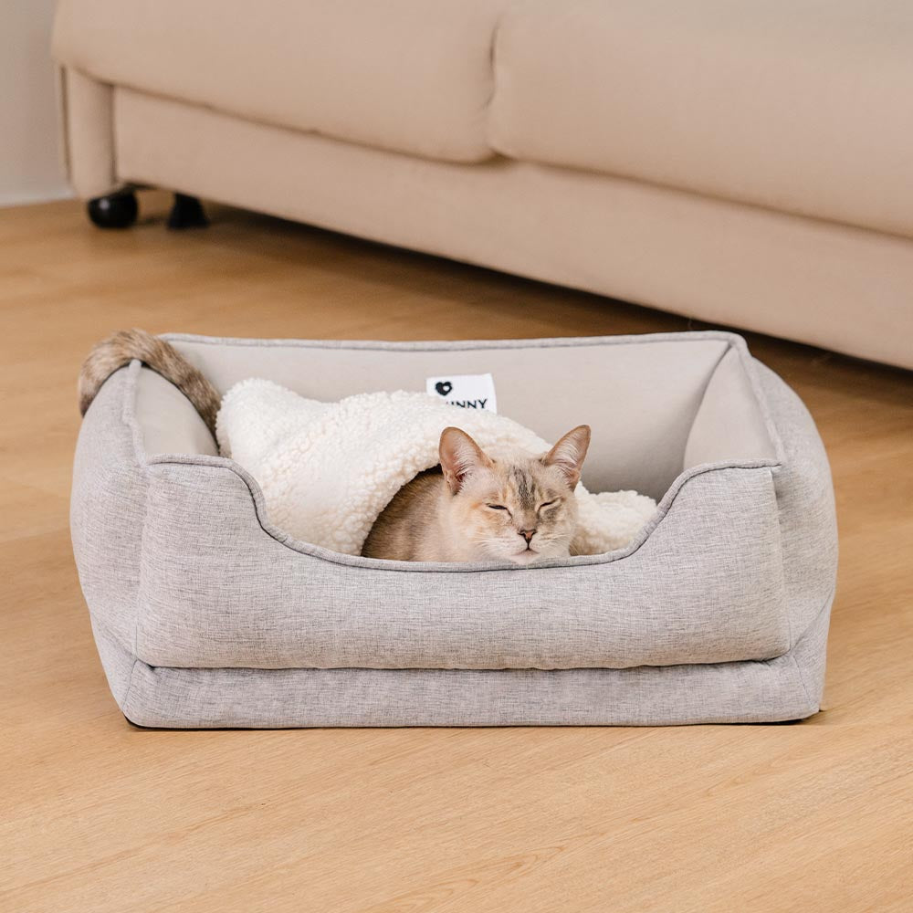 Weiches Katzenbett aus Baumwollsamt, rutschfest, waschbar, in Gelb, Grau, Grün. Rechteckige Form für höchsten Komfort.