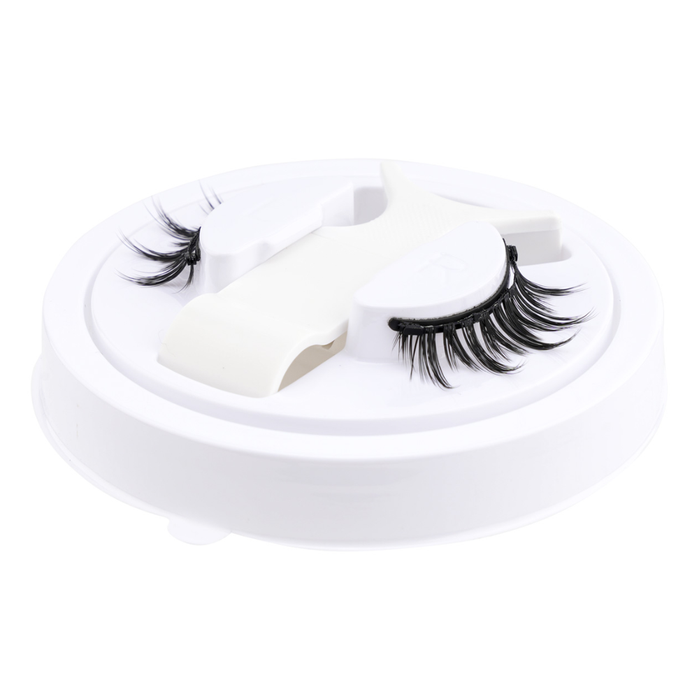 "Wiederverwendbare magnetische Wimpern für mühelosen Glamour, keine Kleber, voluminöser natürlicher Look, einfach anzuwenden.